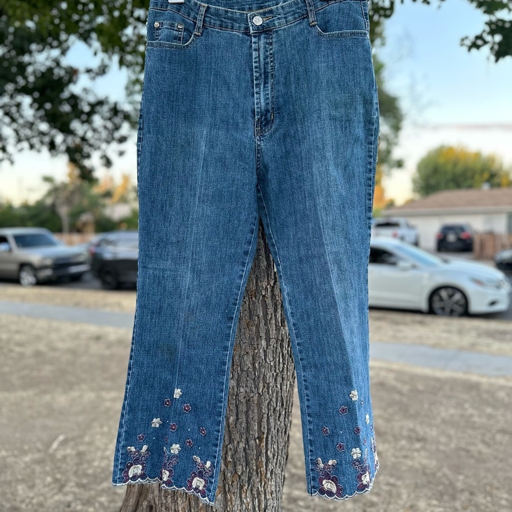 Floral Embroidered Y2K Blue Jeans